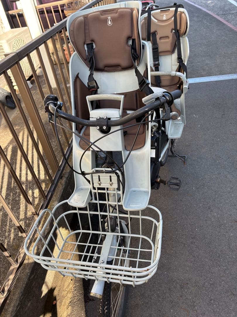 手渡し、引き取りのみ　2台セット　電動アシスト自転車 チャイルドシート付き
