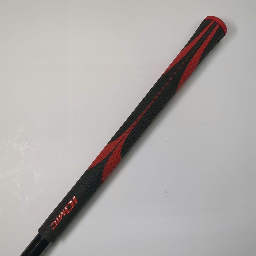 スリクソンスリーブ付きシャフト　HZRDUS　BK　70　6.5　ドライバー用