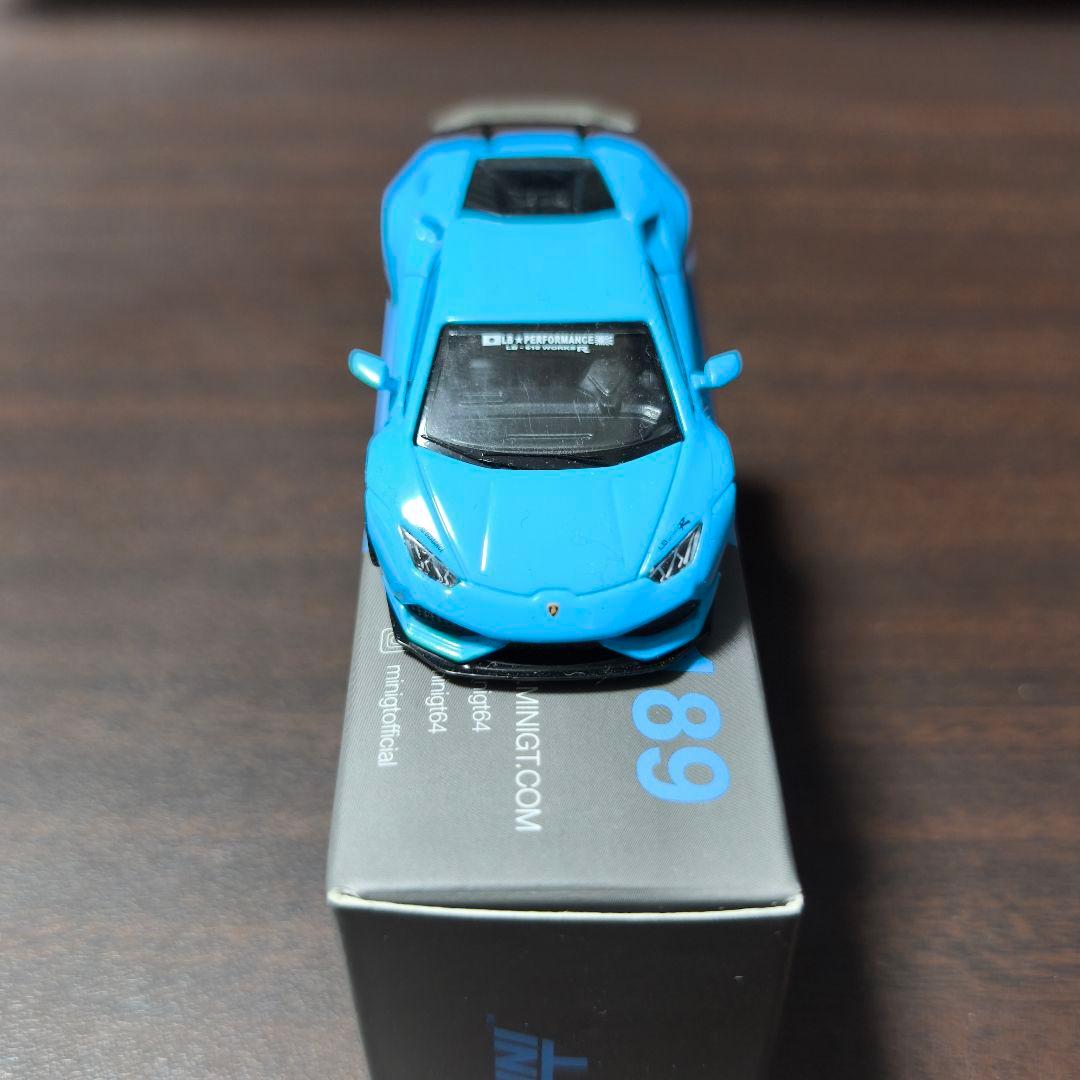 MINI GT LB★WORKSランボルギーニウラカン ver.1ライトブルー左