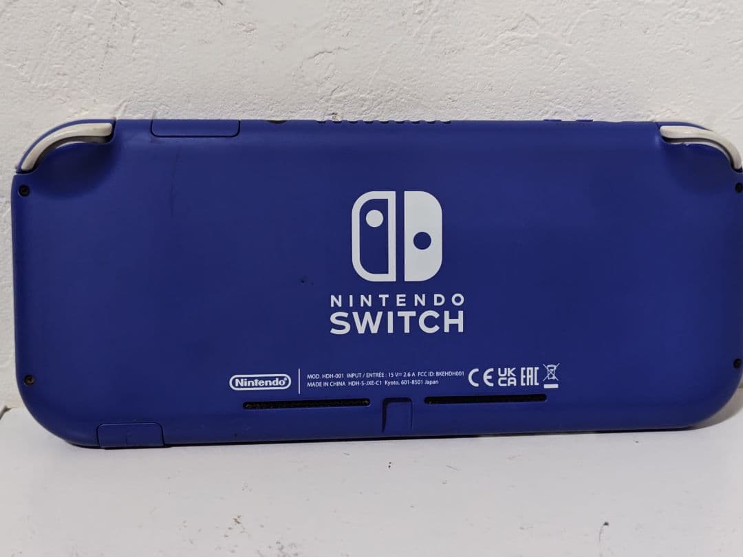 Nintendo Switchライト ジャンク品