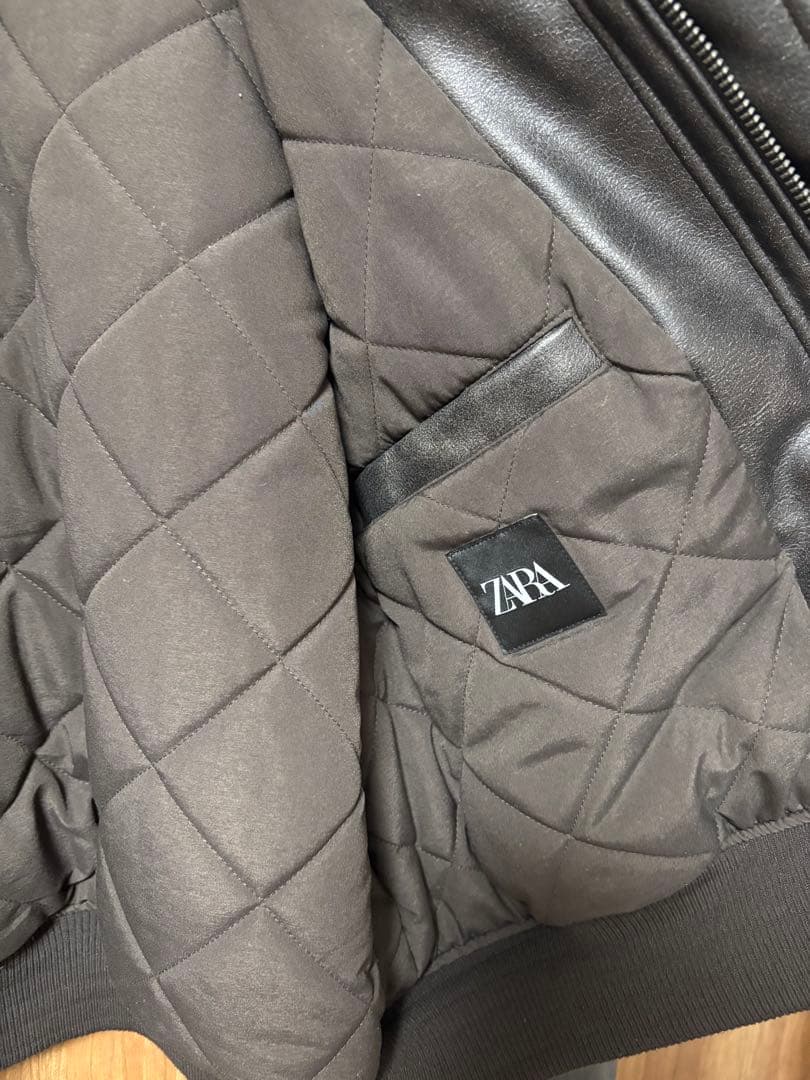 ZARA フェイクレザー　デタッチャブルネックジャケット(ブルゾン ボア襟付き)