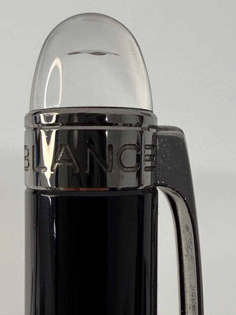 Montblanc ボールペン　スターウォーカー黒　替芯付き　☆