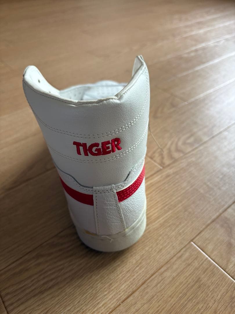 アシックス ポイントゲッター 28センチ 新品未使用タグ付ASICS TIGER