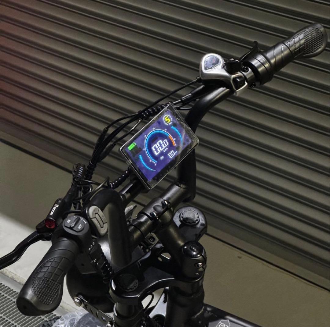 ブラック V8 電動アシスト自転車