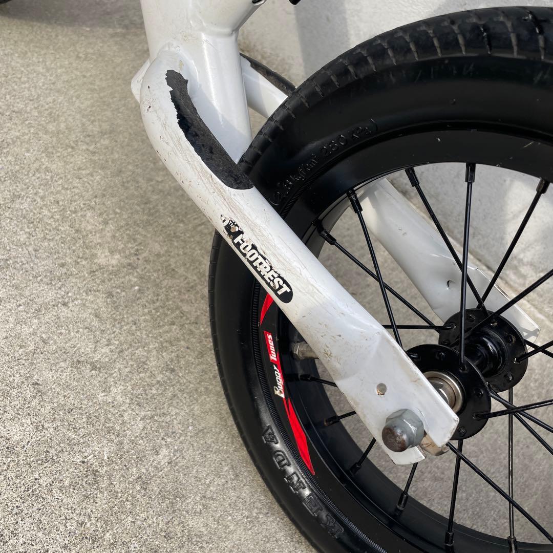 ストライダースポーツ　ムラサキスポーツ限定カラー　サドルタイヤカスタム済み