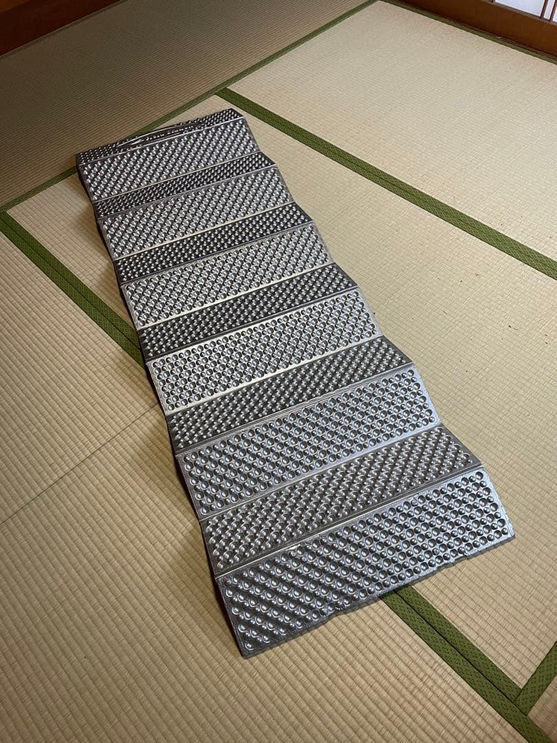 【ほぼ新品】DDTarp 3x3 オリーブグリーン タープ貼りに必要な５点セット
