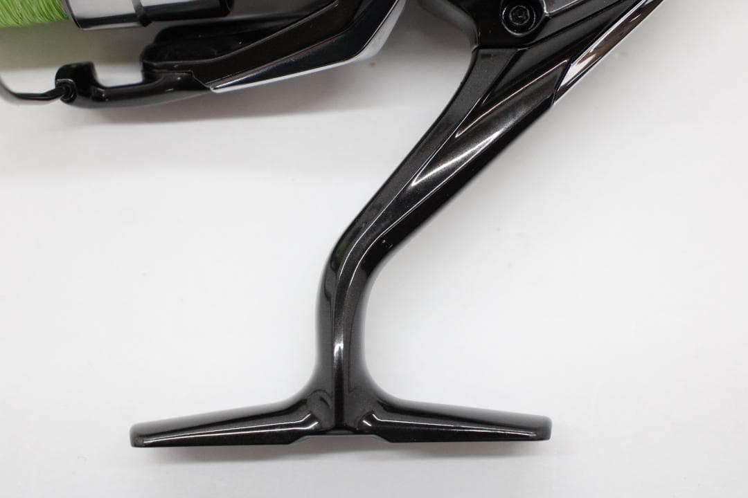 シマノ 23 ヴァンキッシュ 3000MHG 64-EY1001-12