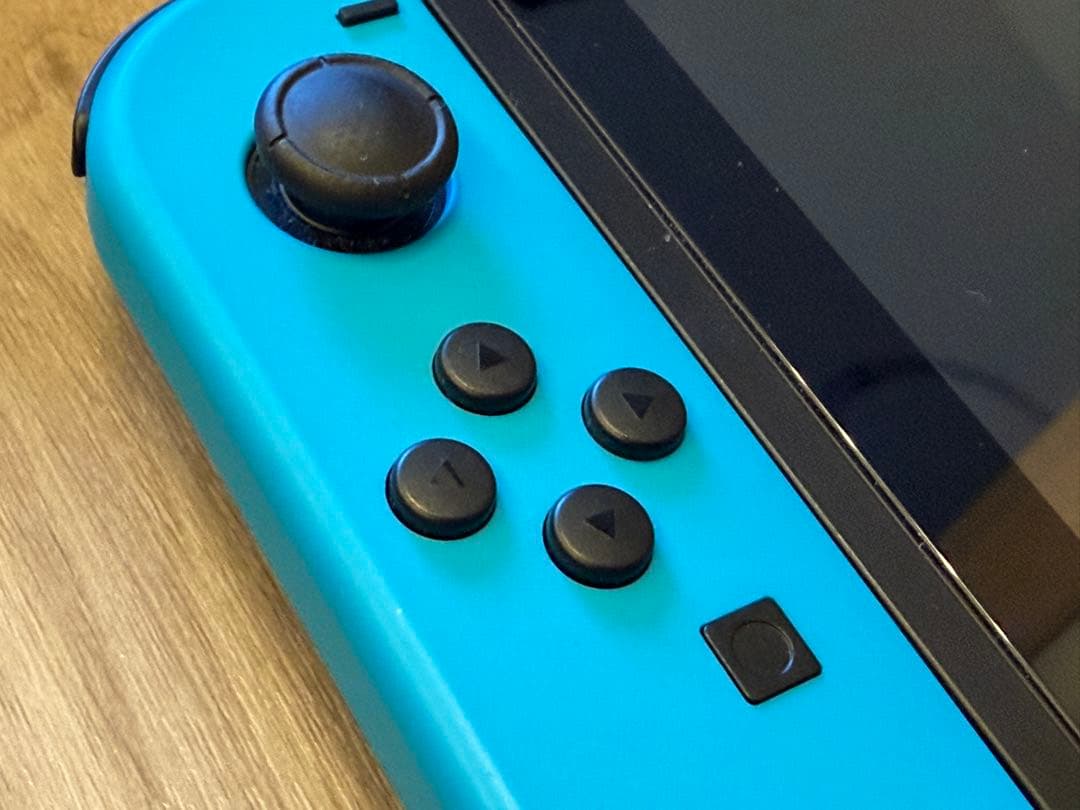 Nintendo Switch ➕ プロコン、Joy-Conプラスワンセット