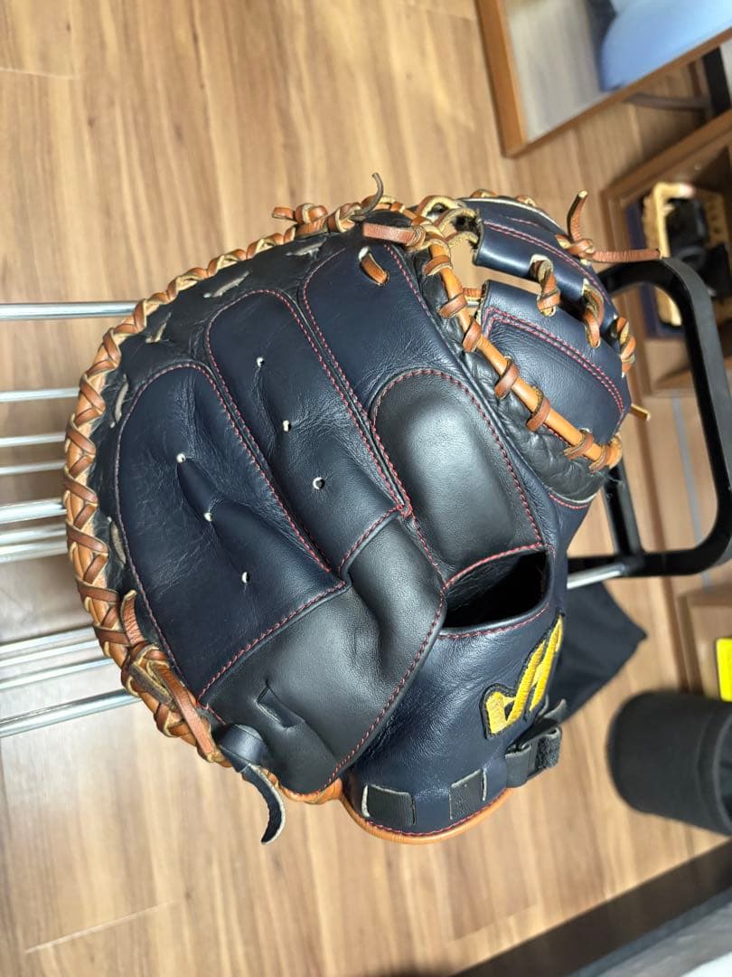 最終値下げです！ハタケヤマ　軟式　キャッチャーミット　クロス巻き　即戦力