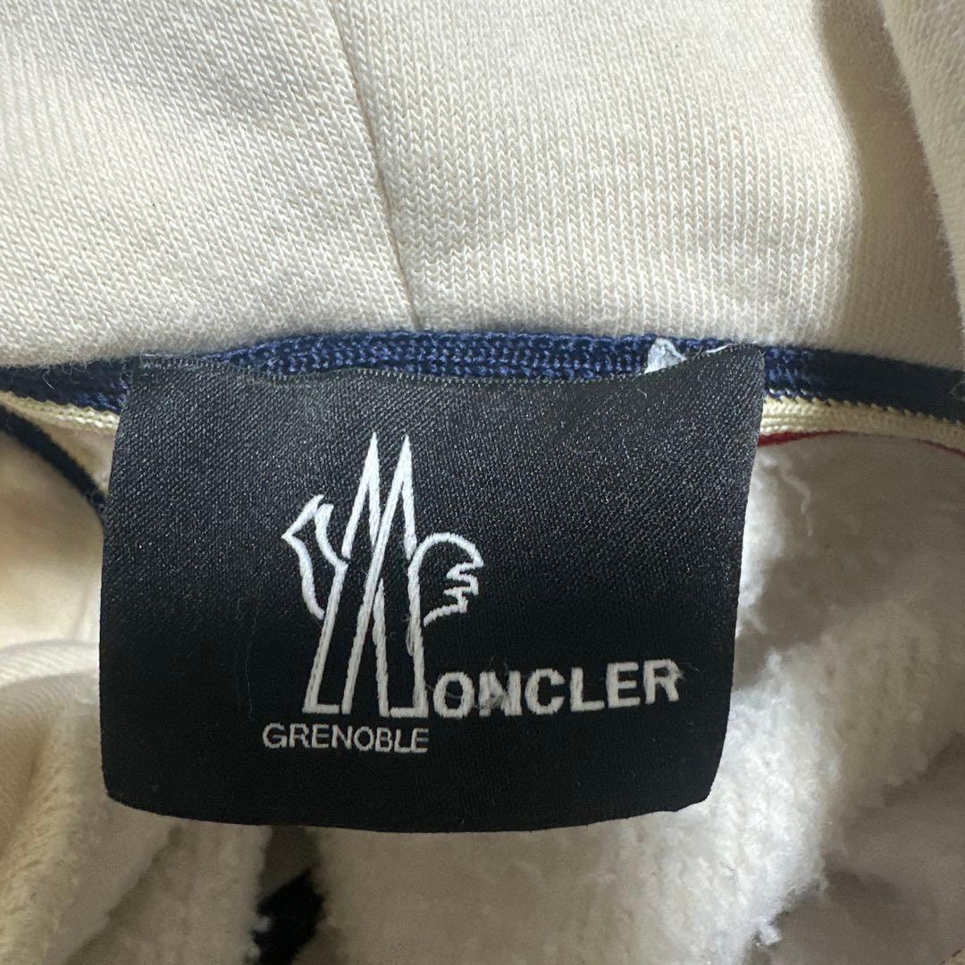 MONCLER パーカー クリーム色