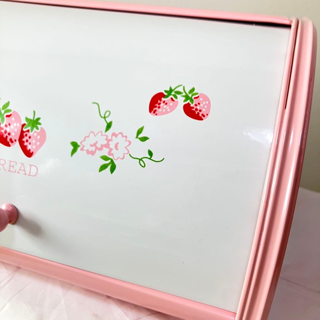 【貴重・レア】かわいいストロベリー柄♡いちご柄♡ブレッドケース♡ホーロー♡