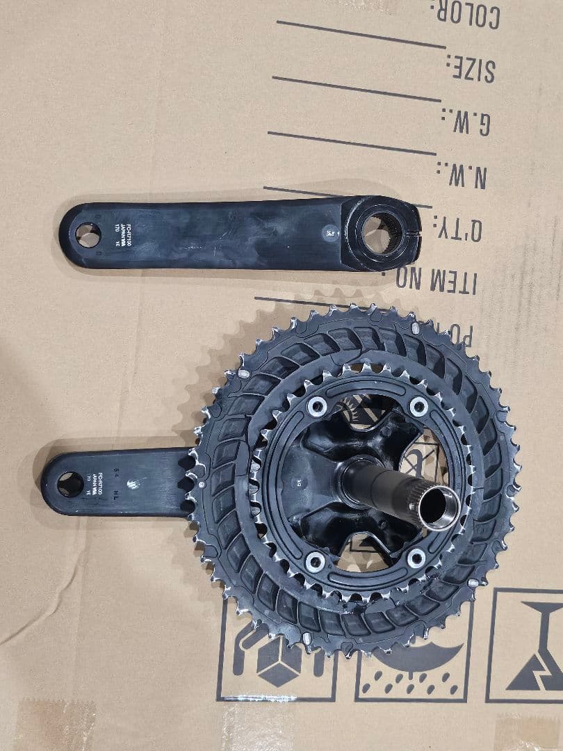 SHIMANO 105 R7100 クランクセット 52/34T