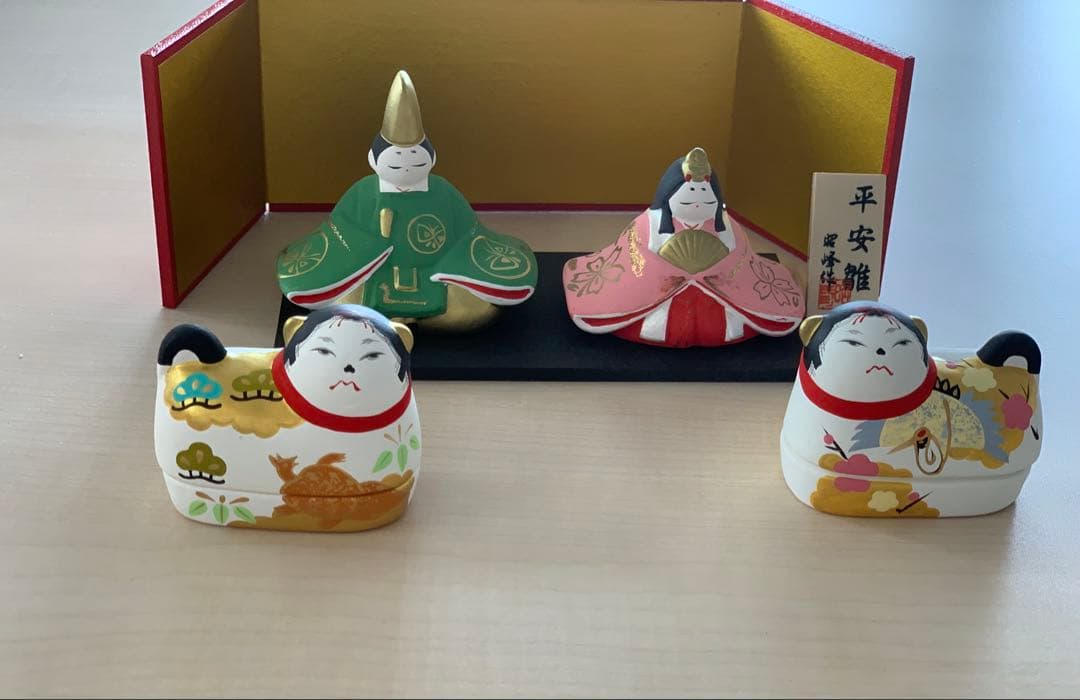 犬筥 雛人形 セット 雛祭り 陶器製 屏風 平安雛 昭峰作 鶴亀 日本の伝統行事