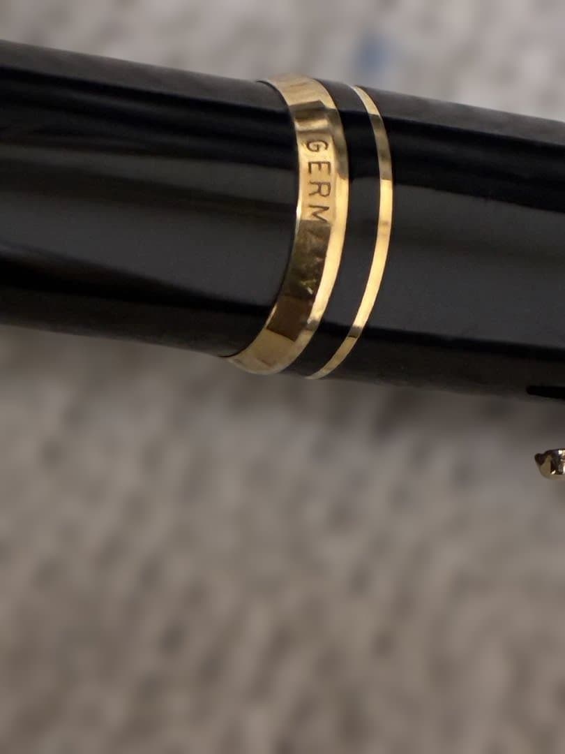 ◾️MONT BLANC モンブラン◾️ハンマートリガー式ボールペン◾️黒／金◾️