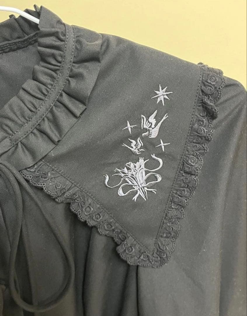 【週末限定】夜想曲を奏でる刺繍クラシカルワンピース　ManusMachina