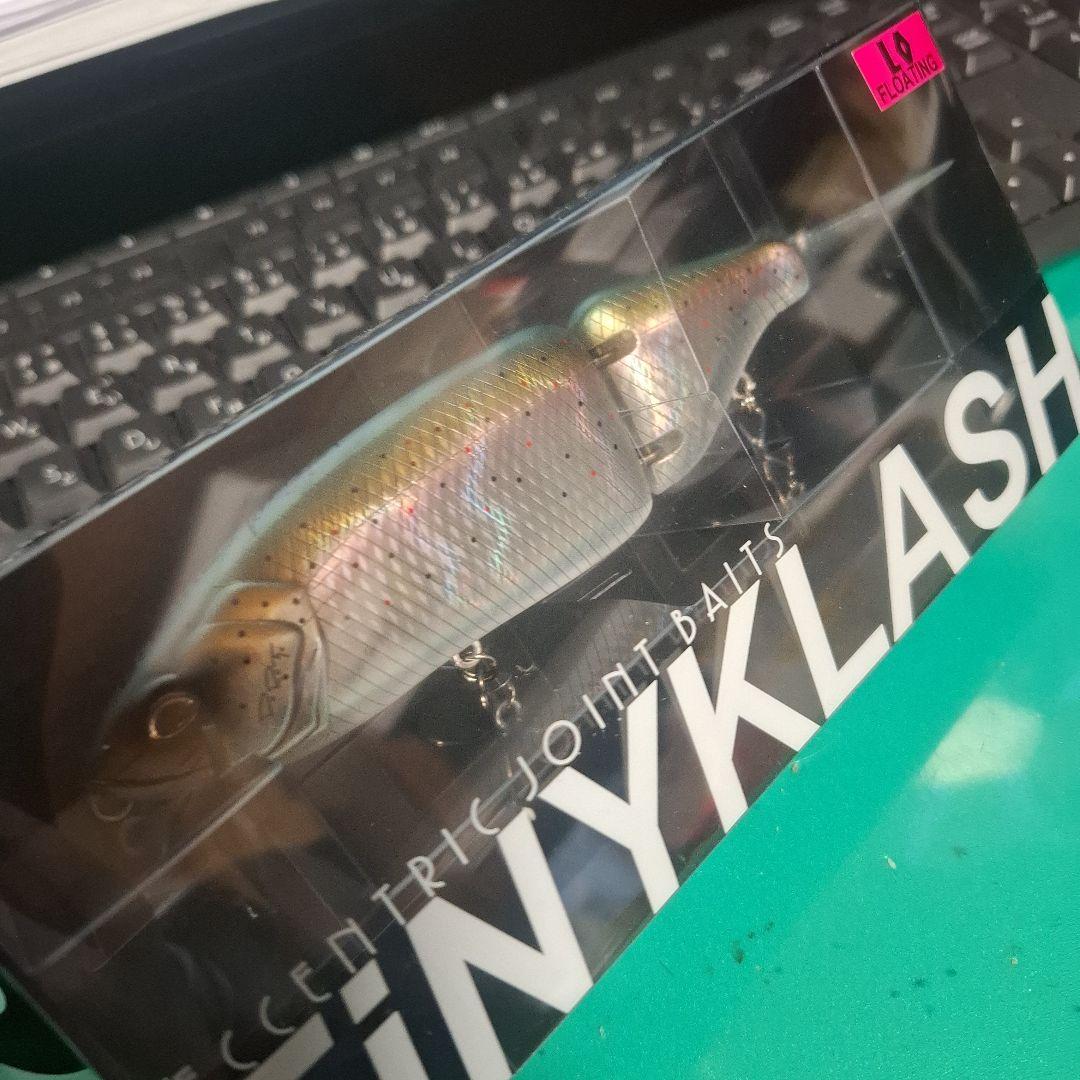 DRT　限定色　タイニークラッシュ　LOW　 サツキトラウト　新品