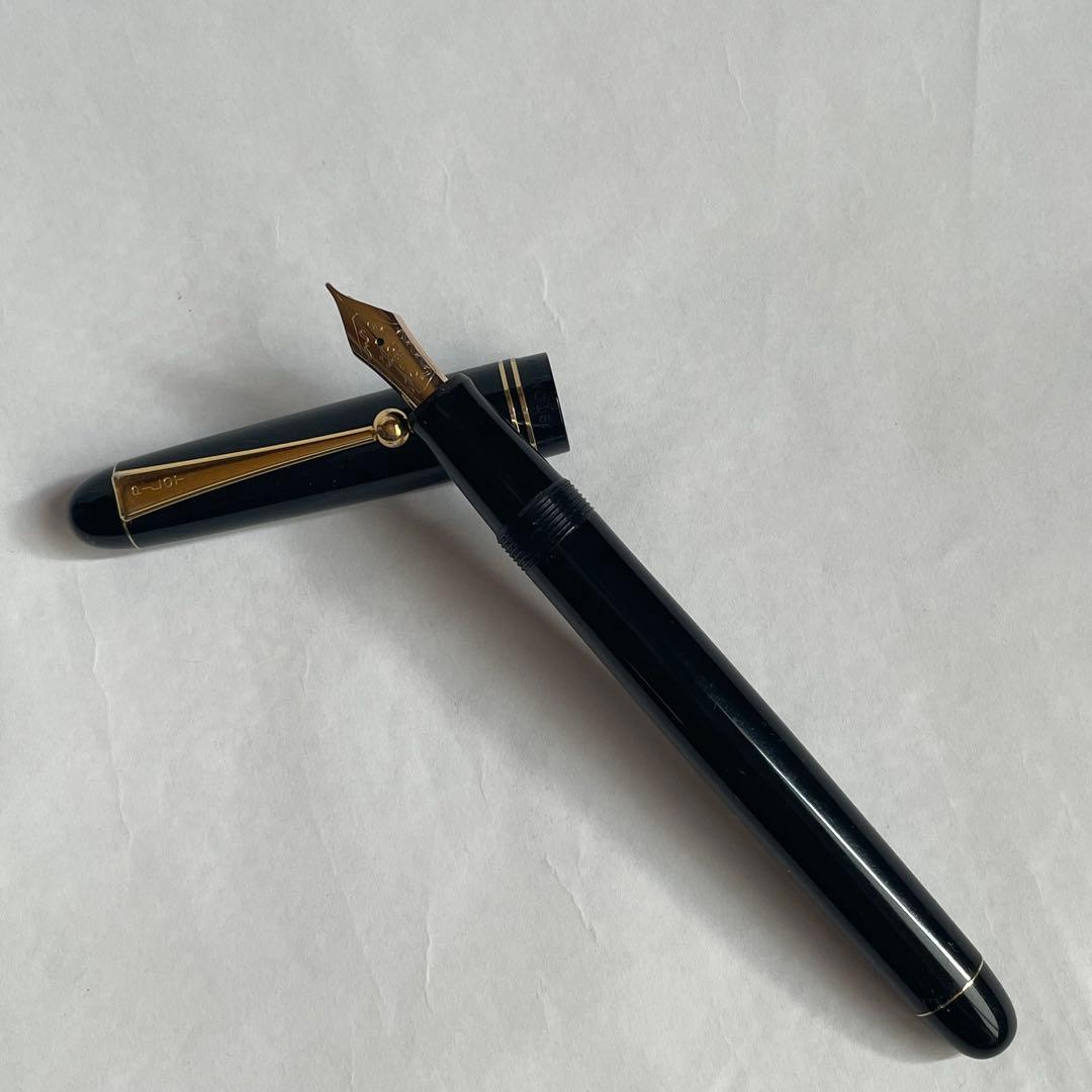 ［ 廃盤　美品] PILOT 万年筆　カスタム67 初期モデル　希少