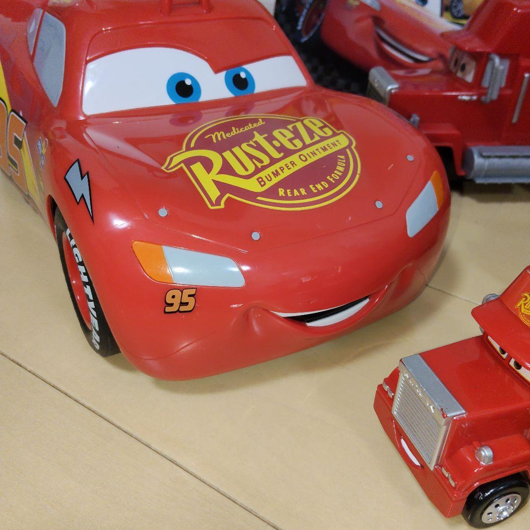 トミカ　カーズ　たくさんのせよう！大きなマック　ポップコーンバスケット　合計7点