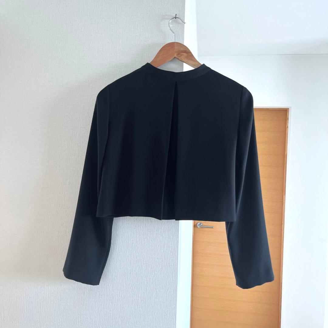 【38サイズ】kaene バックタックジャケット　ブラック　フォーマル　M