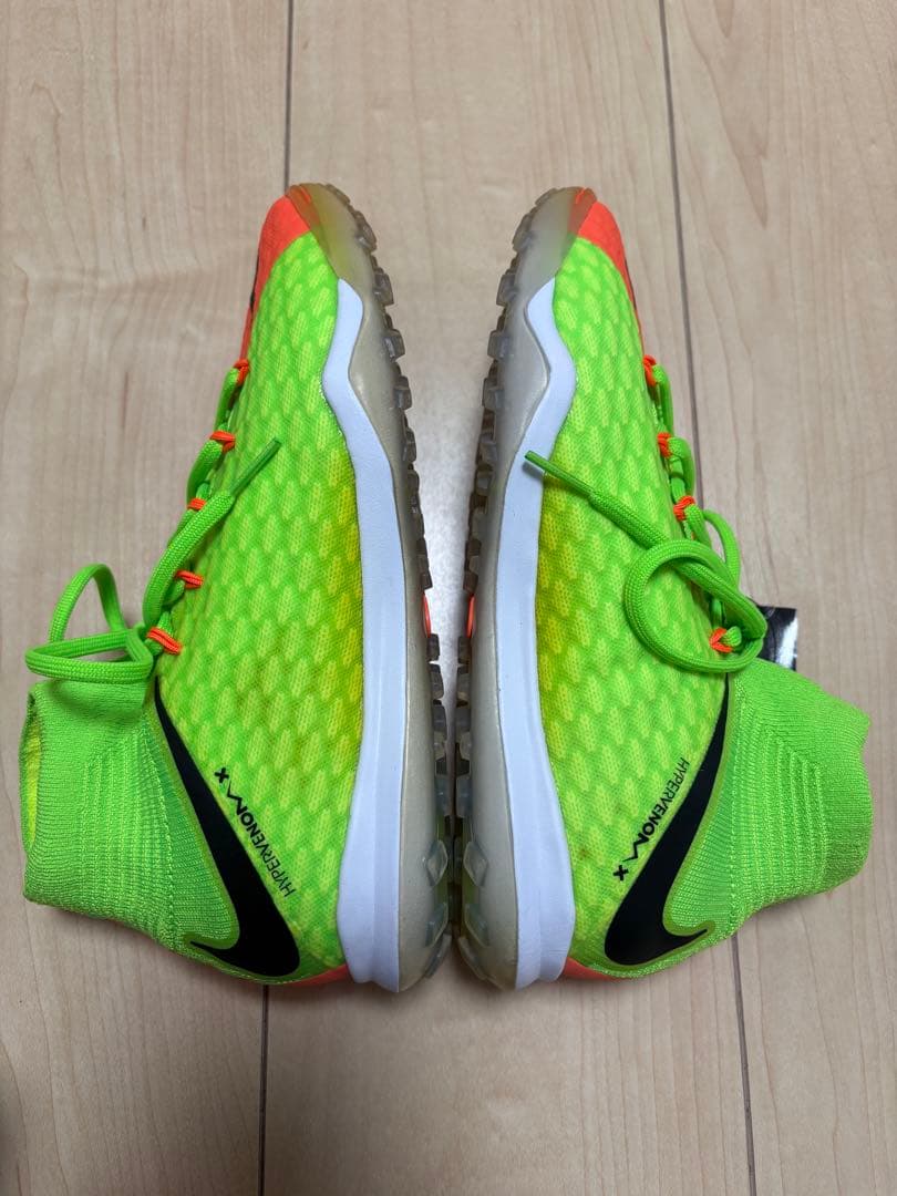 NIKE サッカートレーニングシューズ ハイパーヴェノム TF 23.5cm