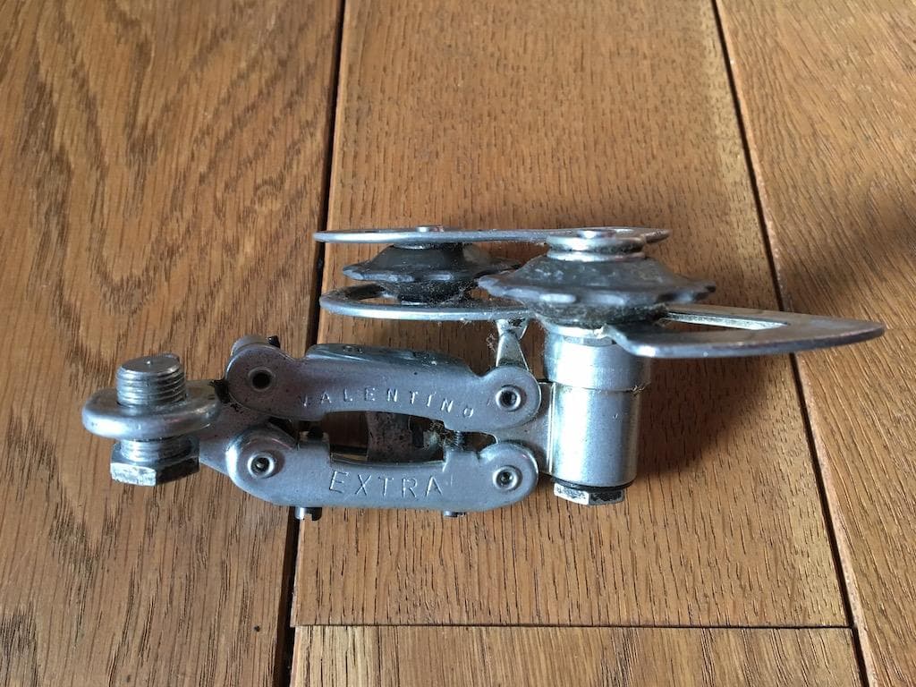 自転車　部品　パーツ   カンパニョーロ　バレンチノ　リアディレイラー