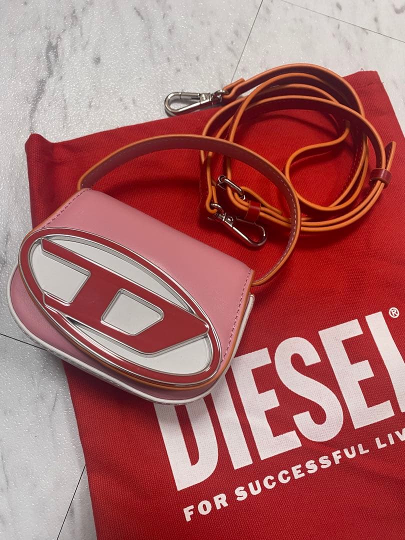 DIESEL ミニショルダーバッグ 1DR ワンダー xs【値引き中】