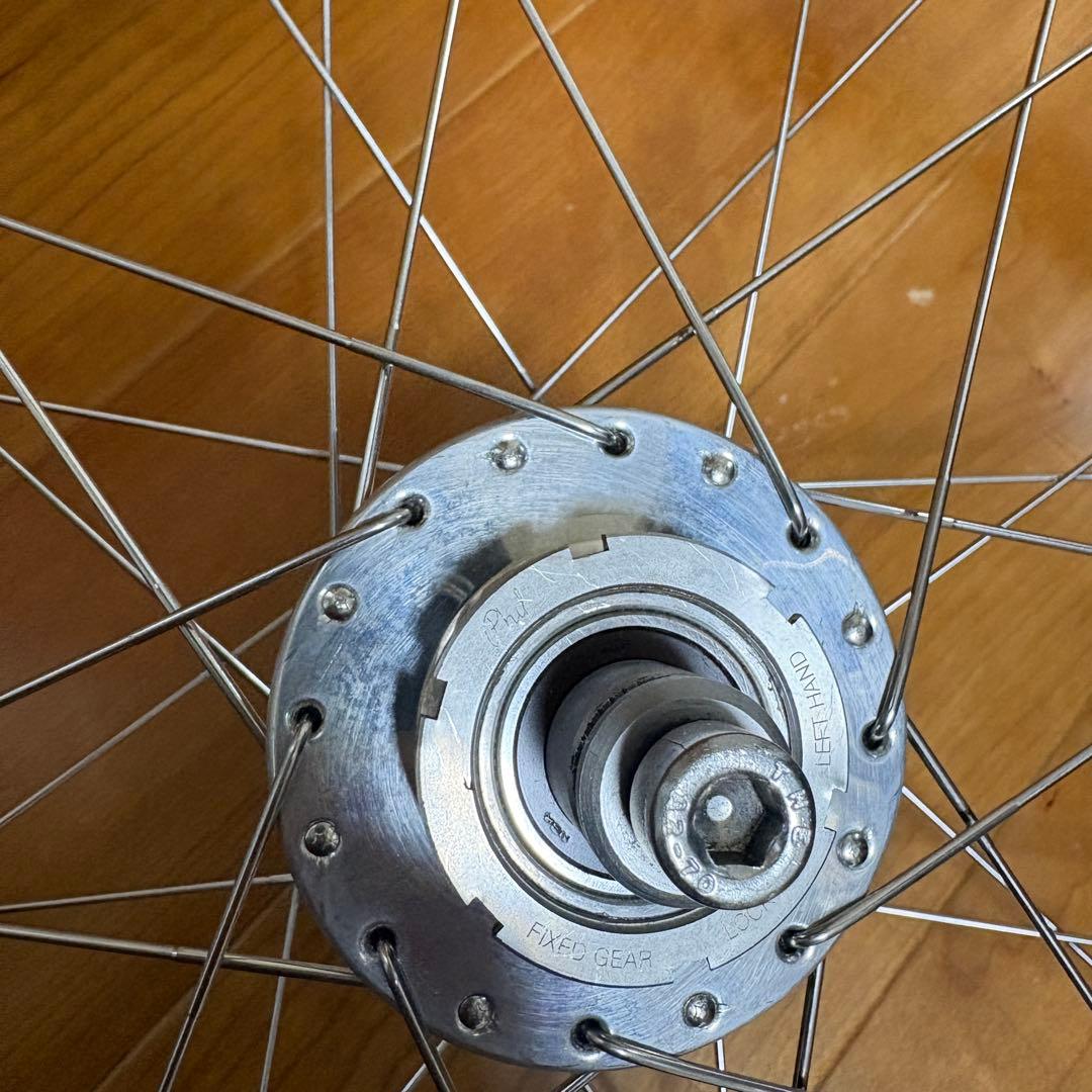 philwood × mavic wheel set