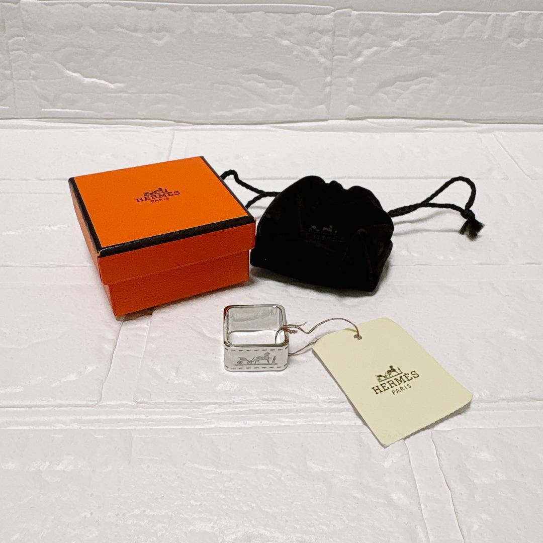 新品未使用HERMES ボルデュック スカーフリング シルバー 馬車柄 スクエア