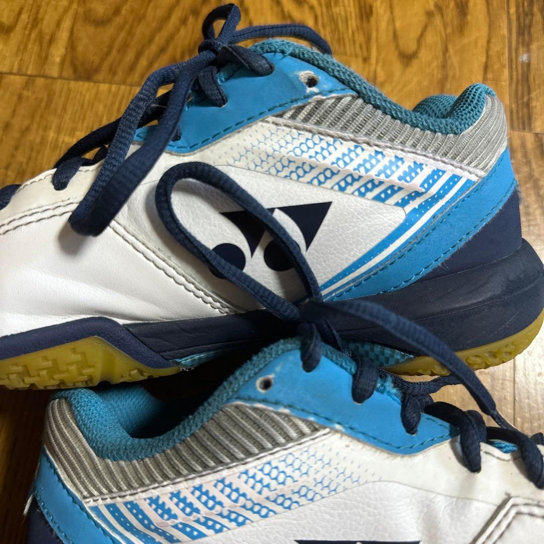ヨネックス(YONEX) バドミントンシューズ パワークッション 65Z