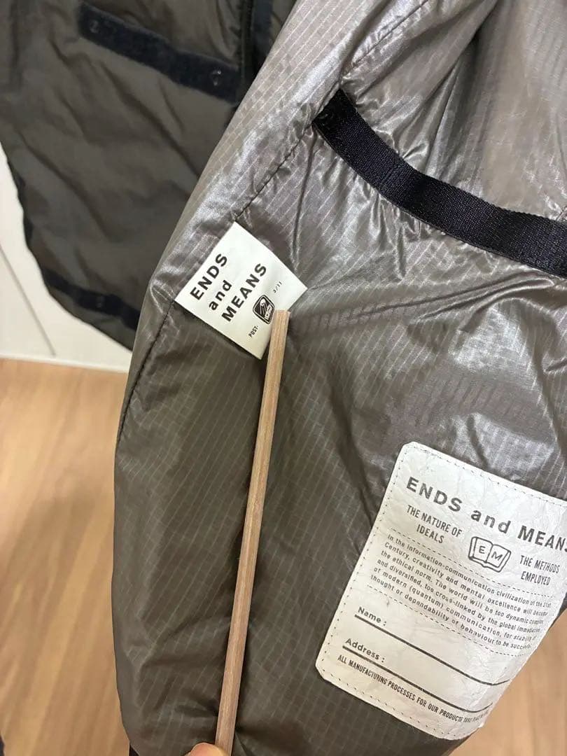 ENDS and MEANS Tactical Puff Vest Sサイズ