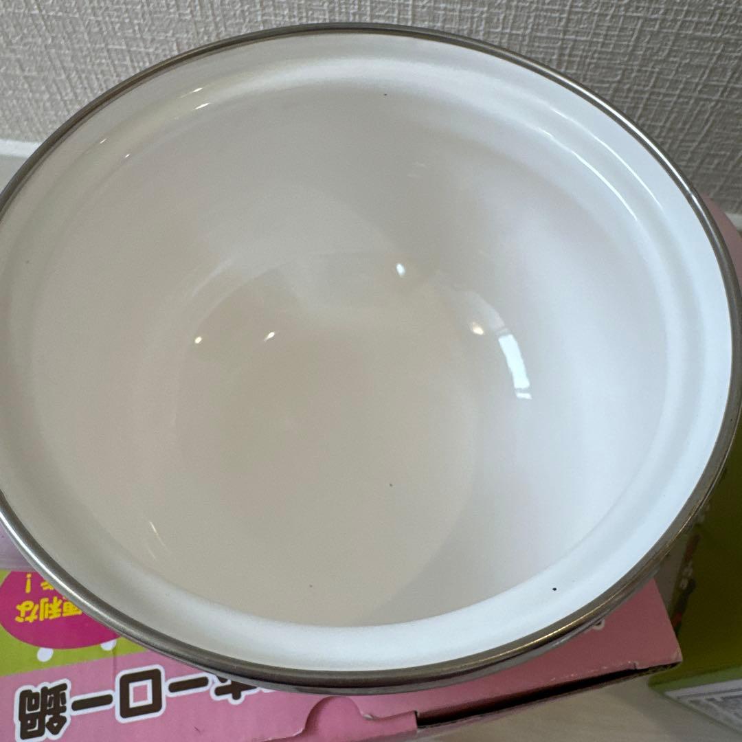 Hello Kitty ミニホーロー鍋 セット