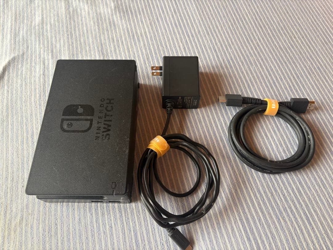 Nintendo Switch グレー 本体 付属品　 ＋バッテリーケース 2台