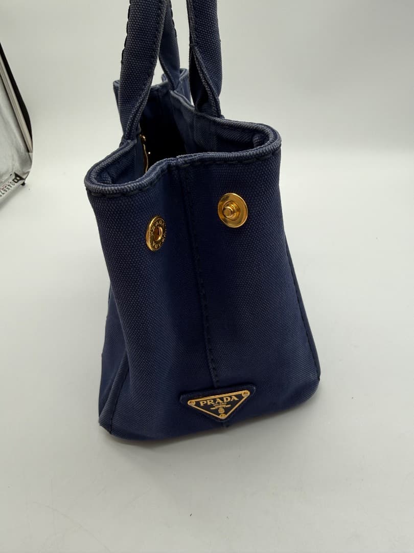 ち*る様 PRADA ハンドバッグ