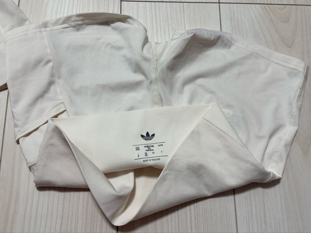 adidas ゴルフスカート