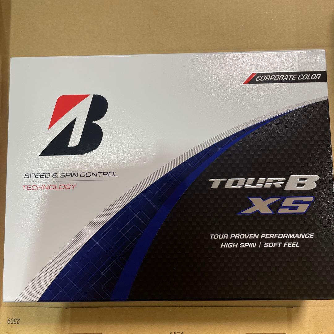 ブリヂストン Tour B XS ゴルフボール 1.5ダース