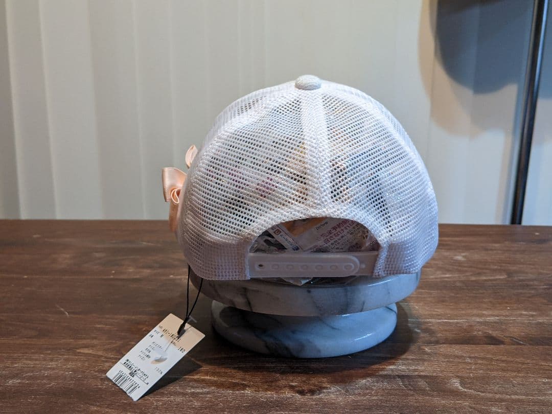 新品　バービー　ゴルフ　ラメ　光沢　メッシュ　キャップ　帽子　野球帽　白キャップ