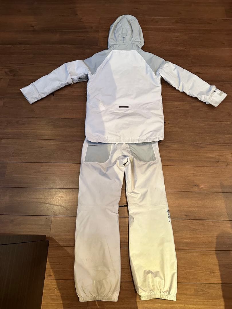 BURTON スノーボードウェア Lサイズ