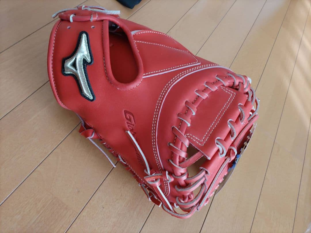 新品未使用　ミズノ硬式ミット　高校野球対応　赤　グローバルエリート