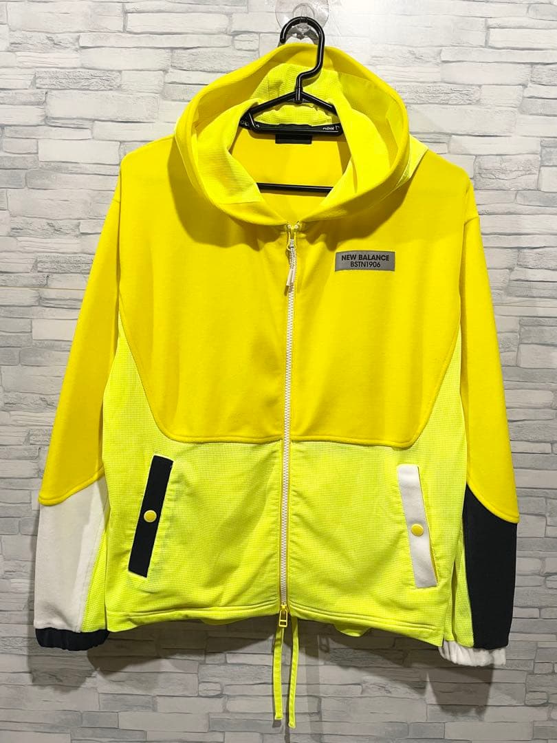 NEW BALANCE ニューバランス ジップ パーカー イエロー サイズ2 L