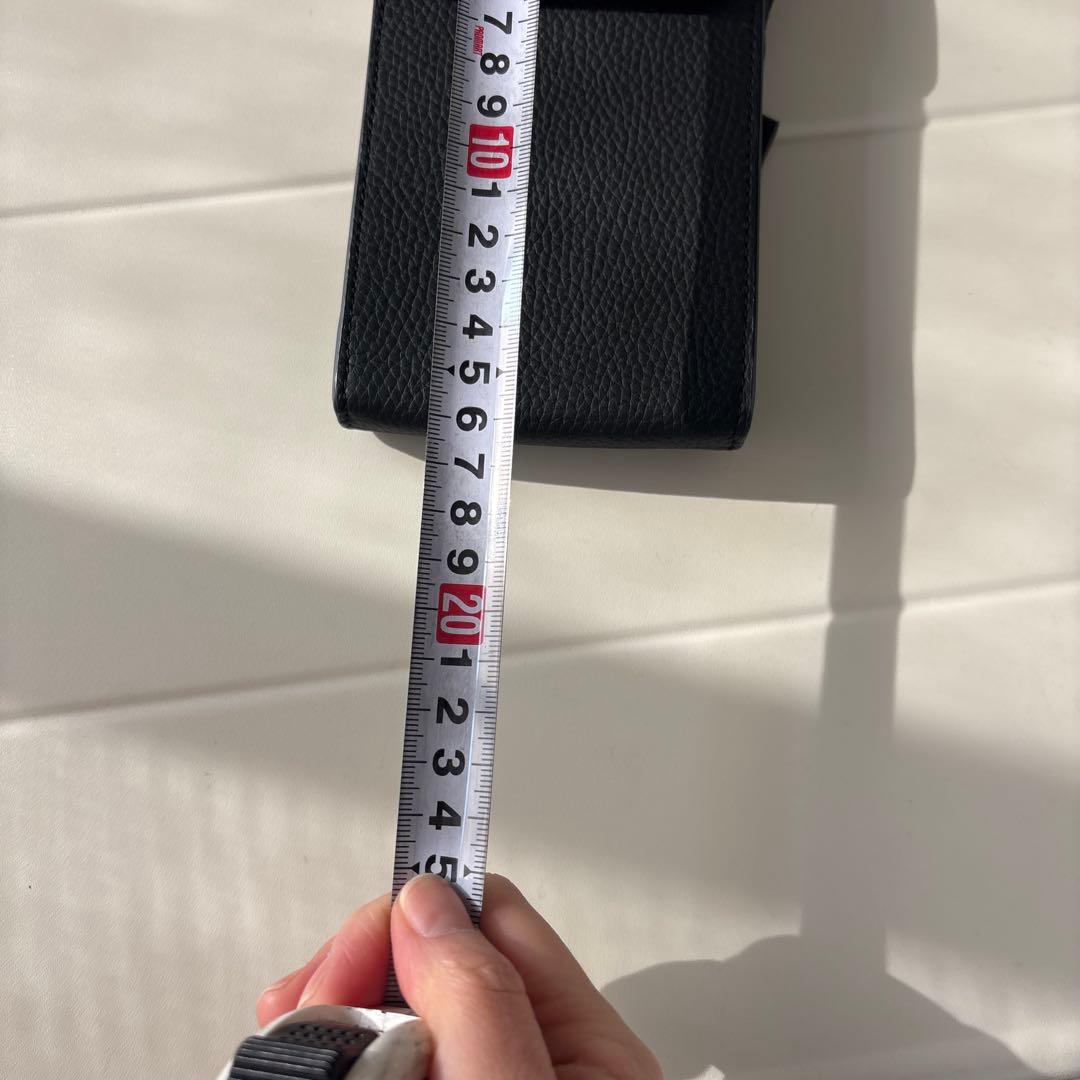 MAISON de SABRÉ 携帯ブラックショルダーバッグ