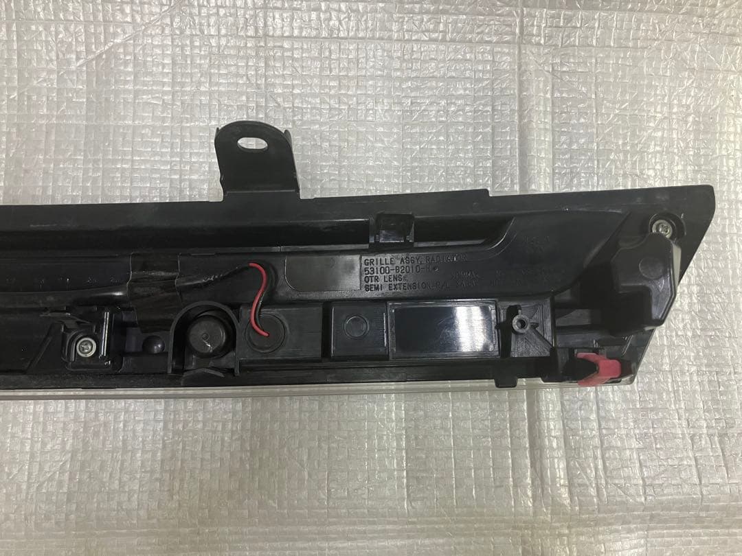 ♦︎ダイハツ★タントカスタムLA600S LEDイルミネーショングリル★ホワイト★