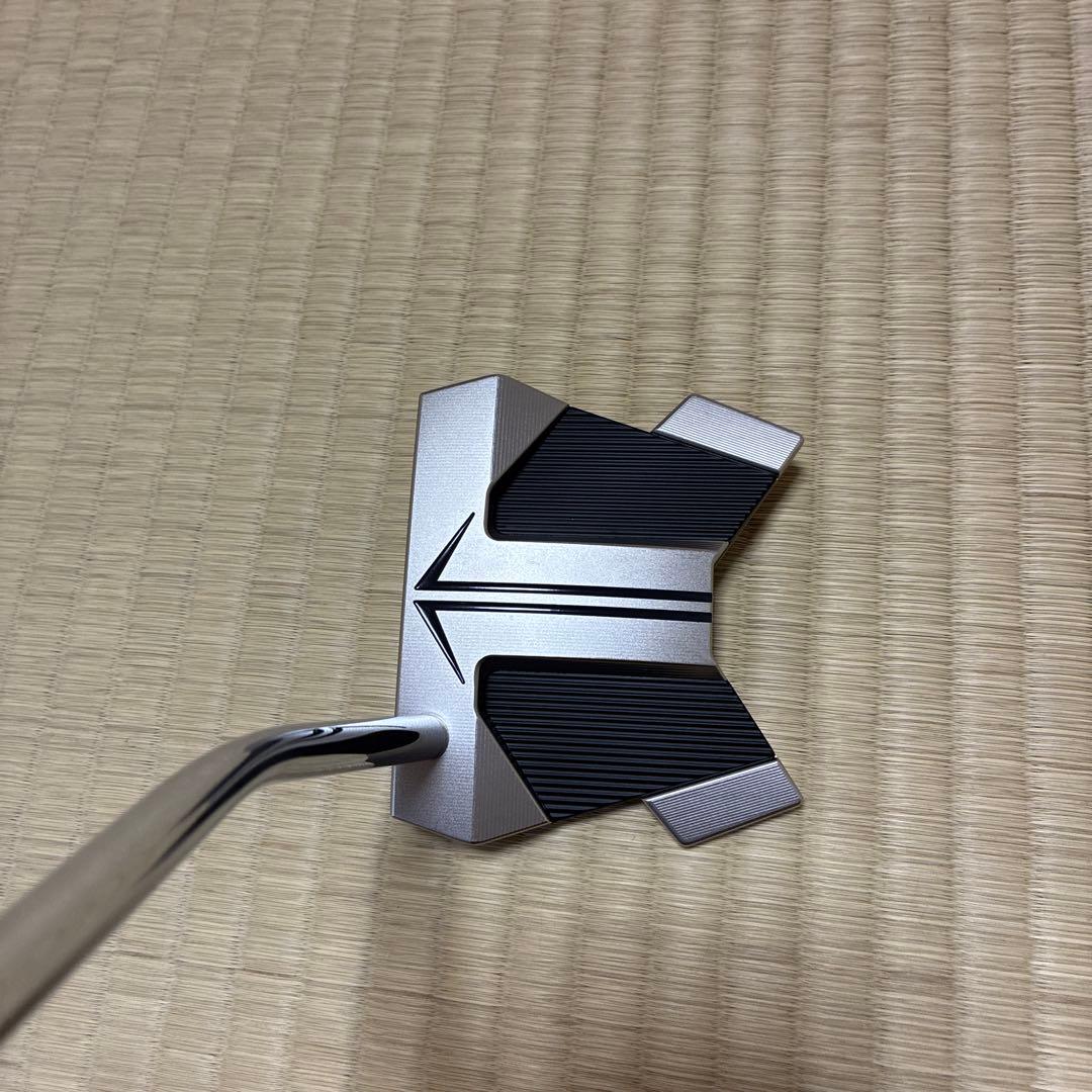 スコッティキャメロン、ファントム11