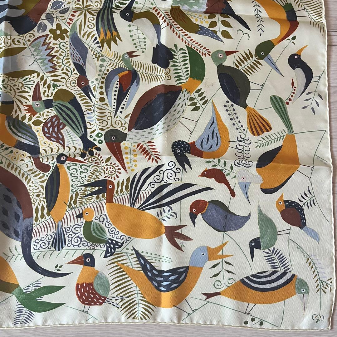 【極美品】HERMES エルメス カレ90 鳥たちの舞踏会 スカーフ 鳥柄 希少