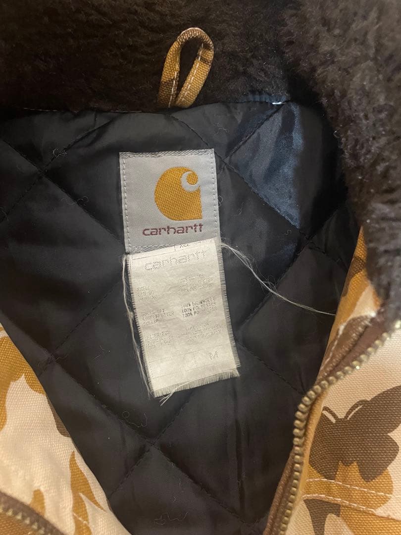Carhartt ゆう