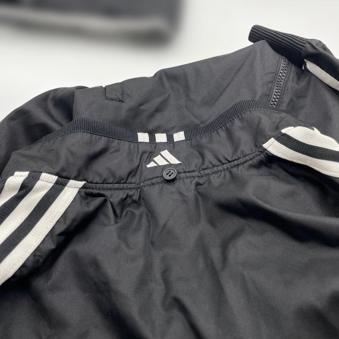 adidas（アディダス）ヴィンテージ感漂うナイロンセットアップ上下セット