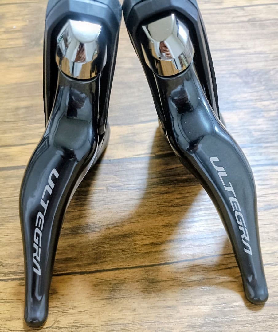 【ほぼ新品】シマノ★アルテグラ STI★ST-R8025★小型油圧ブレーキ