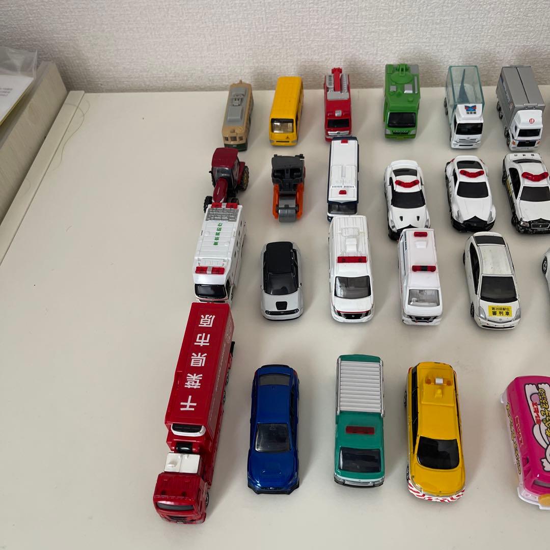 トミカまとめ売り76台