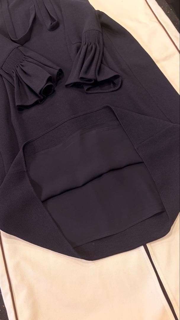 【極美品】HERMES エルメス ウールワンピース✨フランス製 ダークネイビー