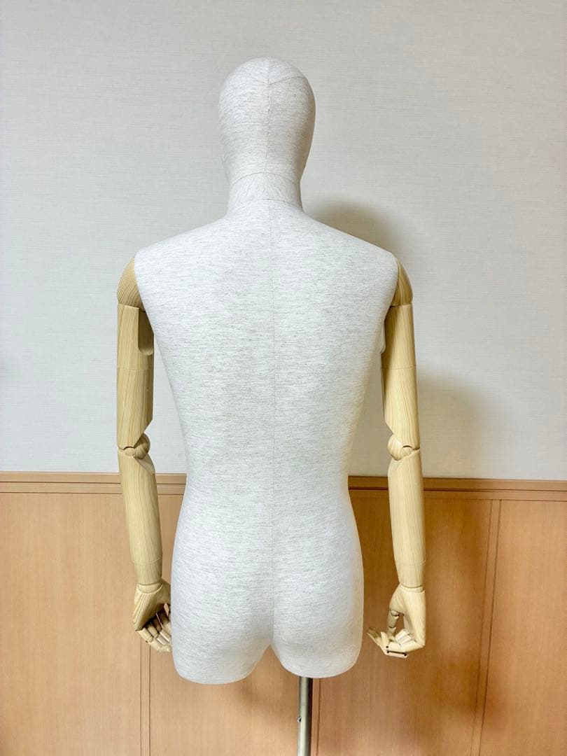 値下げ　胸囲約94メンズトルソー　高さ調整可能　腕可動パンツ対応可能　マネキン