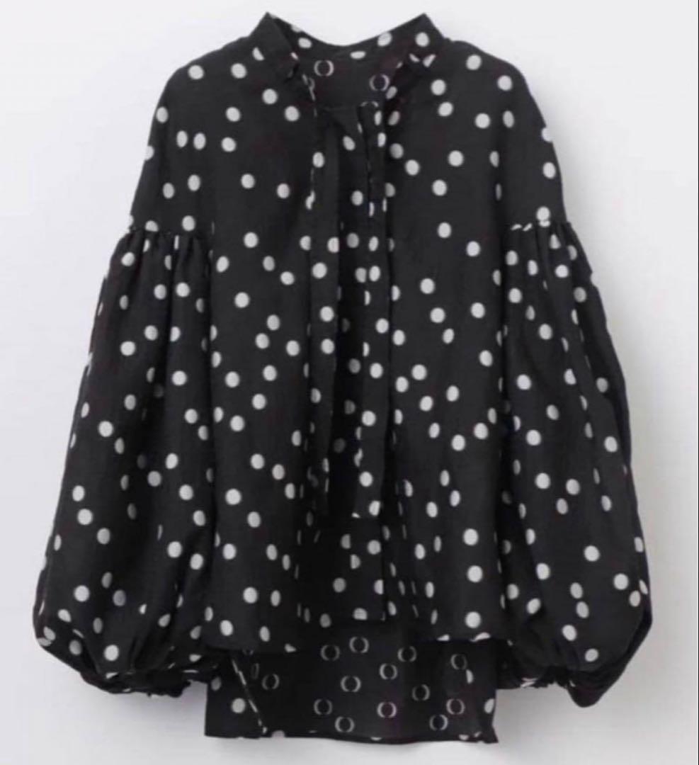 トップス LAUBEBLANC Sheer Polka Dot Ribbon Blouse